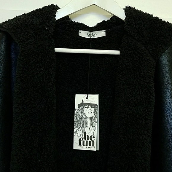 Jacket - Picture 2 of 7